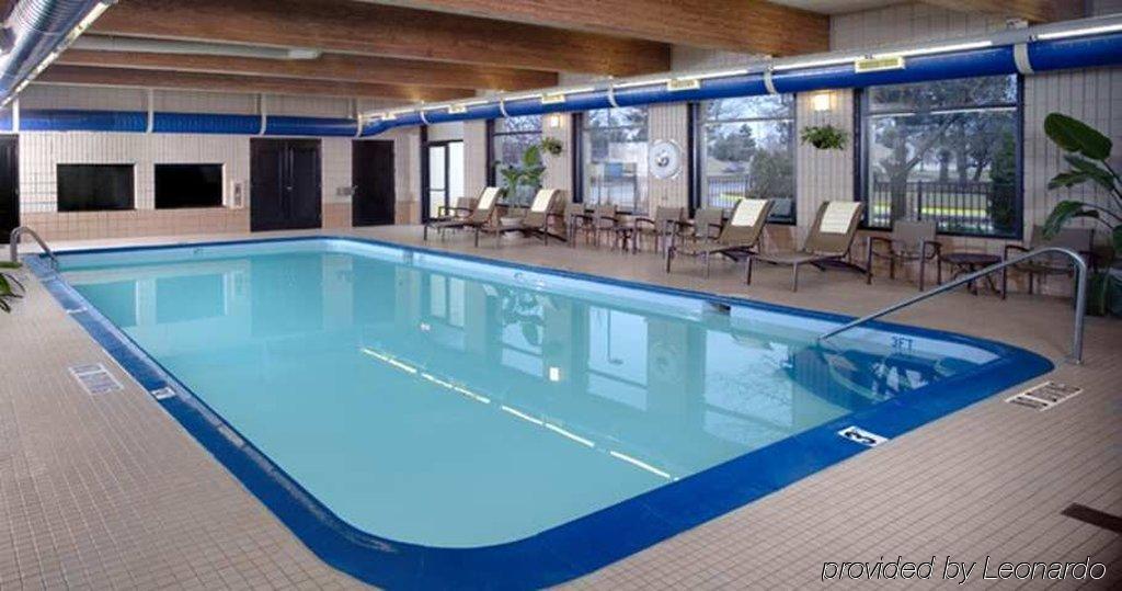 Hotel Doubletree By Hilton Chicago Schaumburg Exteriér fotografie