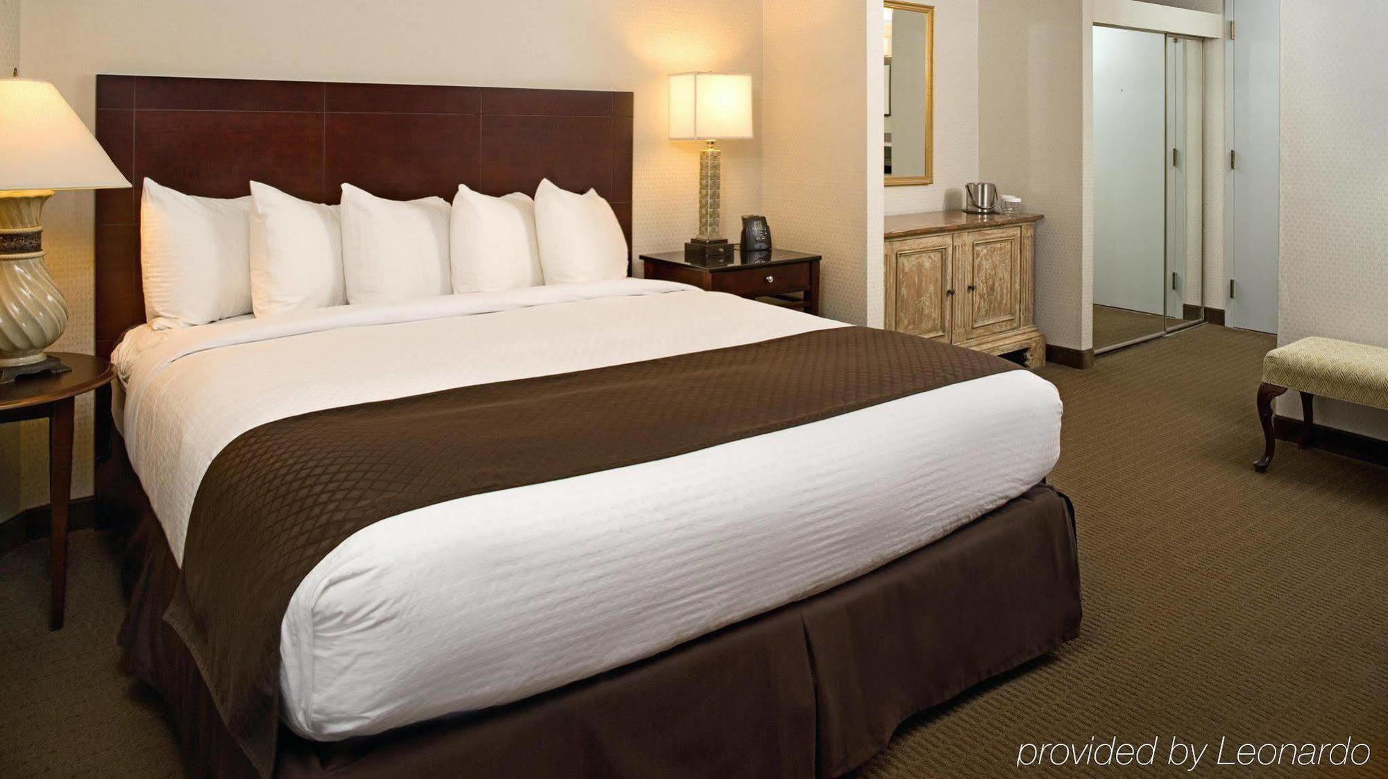 Hotel Doubletree By Hilton Chicago Schaumburg Exteriér fotografie